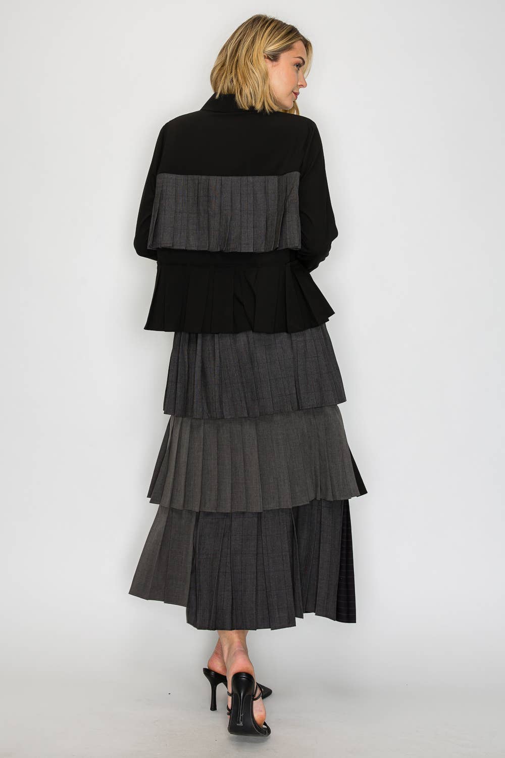 Jonita Woven Pleated Skirt