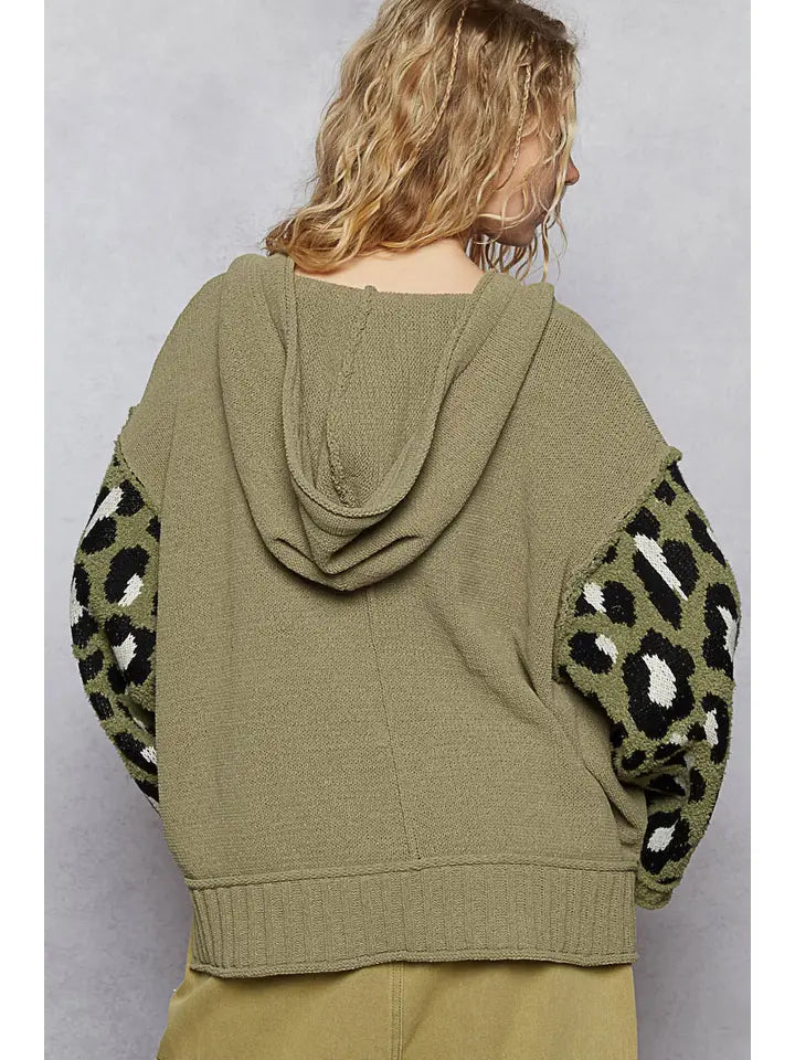 Green Wide Sleeve Leopard Heart Sweater